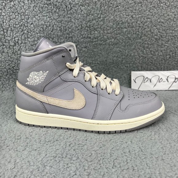 Jordan 1 Mid Mens 8 Shoes Atmosphere Grey Light Bone Pale Ivory Nike Air 2019 2 - Picture 3 of 11